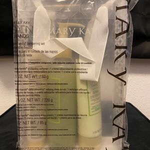 White Tea and Citrus Satin Hands Pampering Set